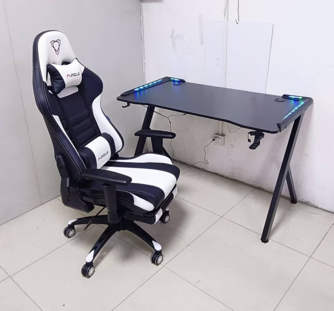 Furgle chair , photo 1 of 1