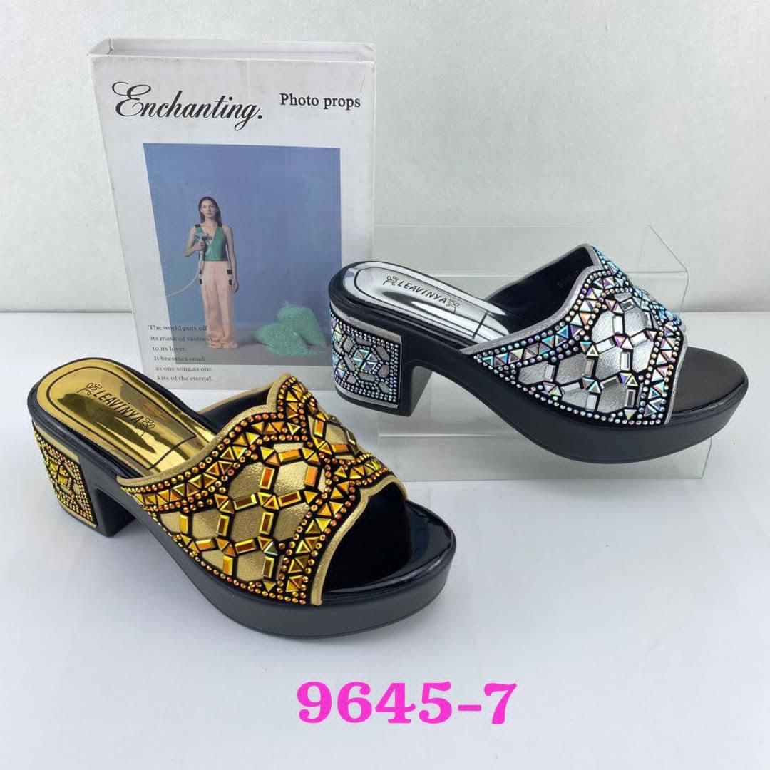 Ladies footwear 