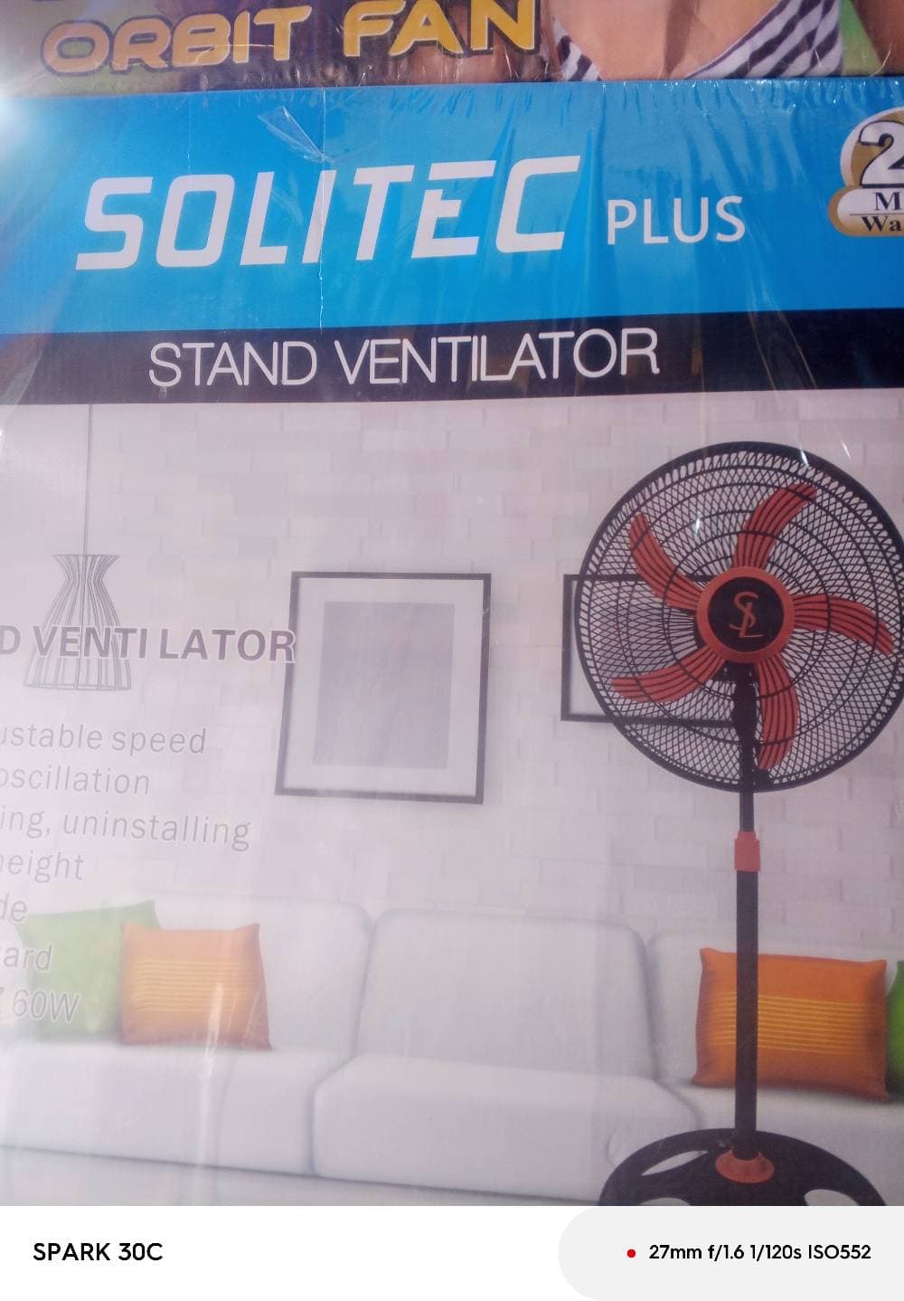 Standing fans 