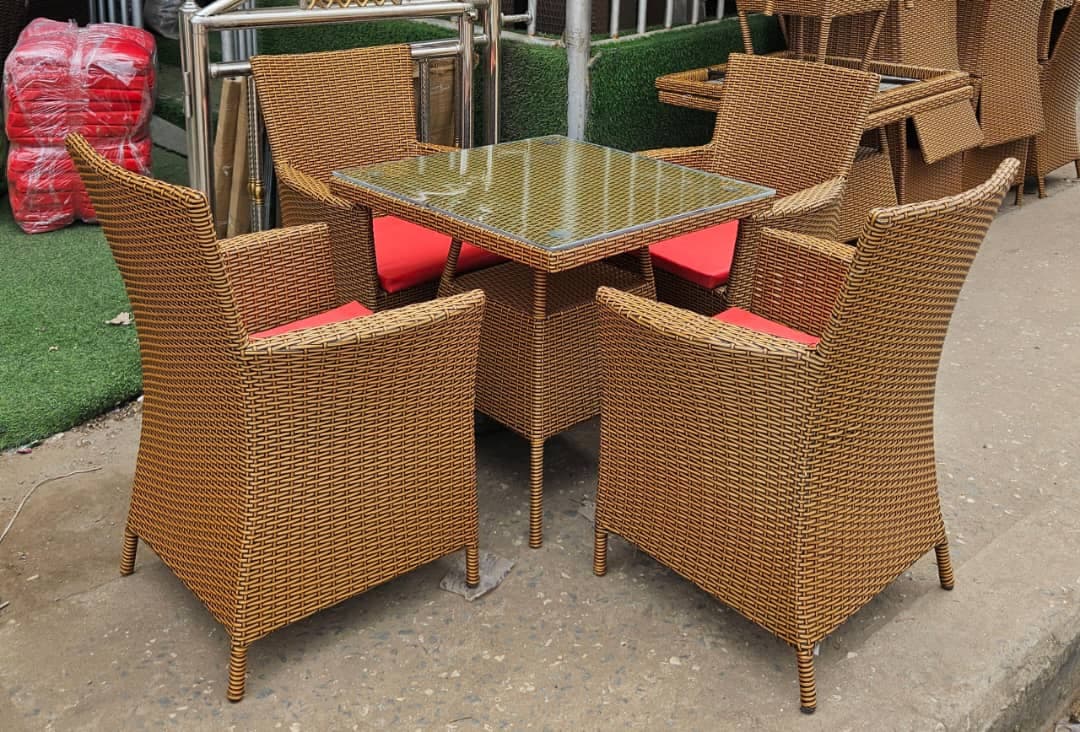 Big boy outdoor chairs 