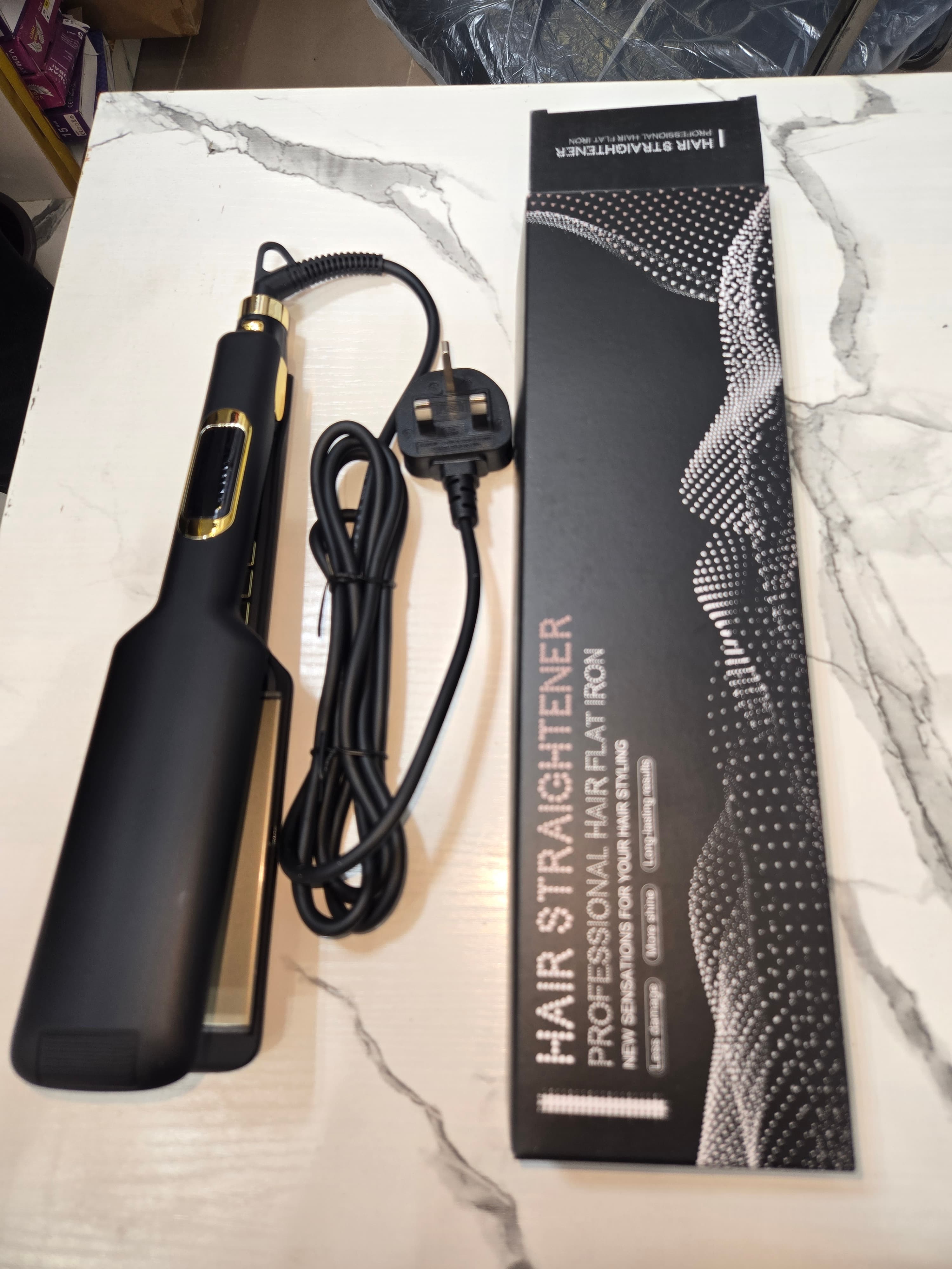 Hair straightener 