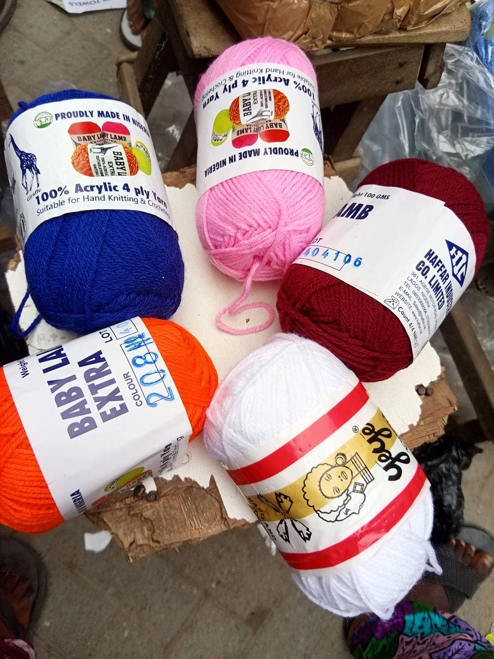 Knitting wool