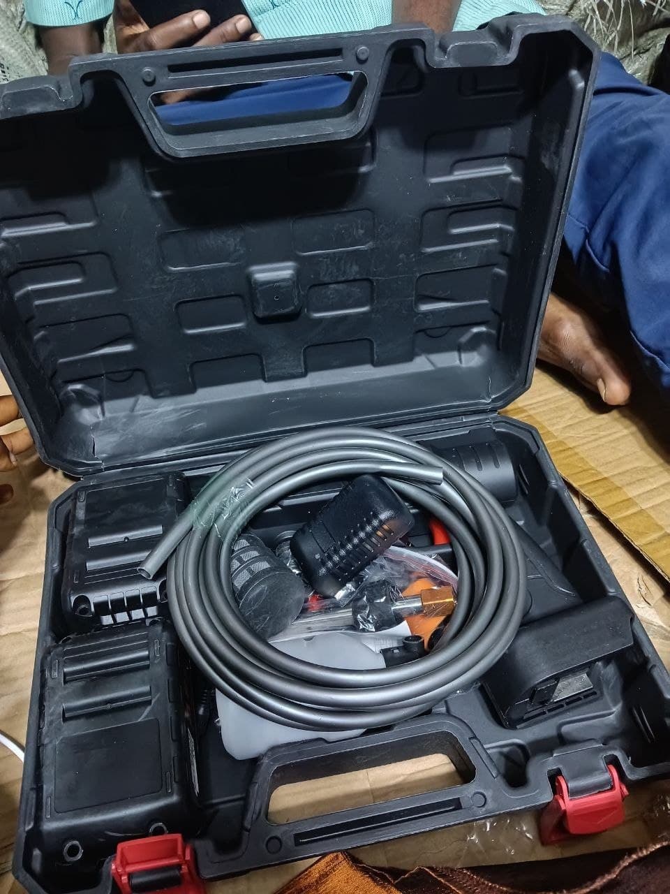 Car pressure washer
