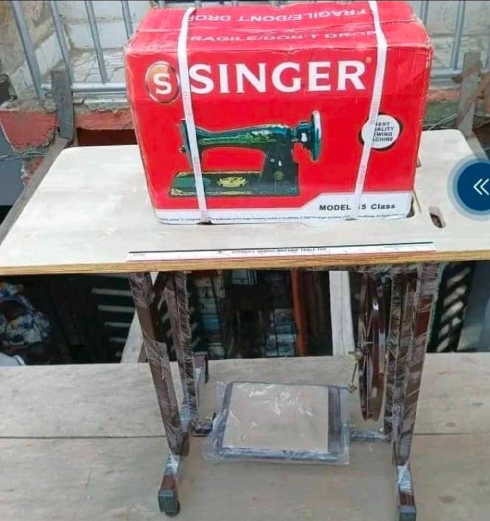 Sewing machine 