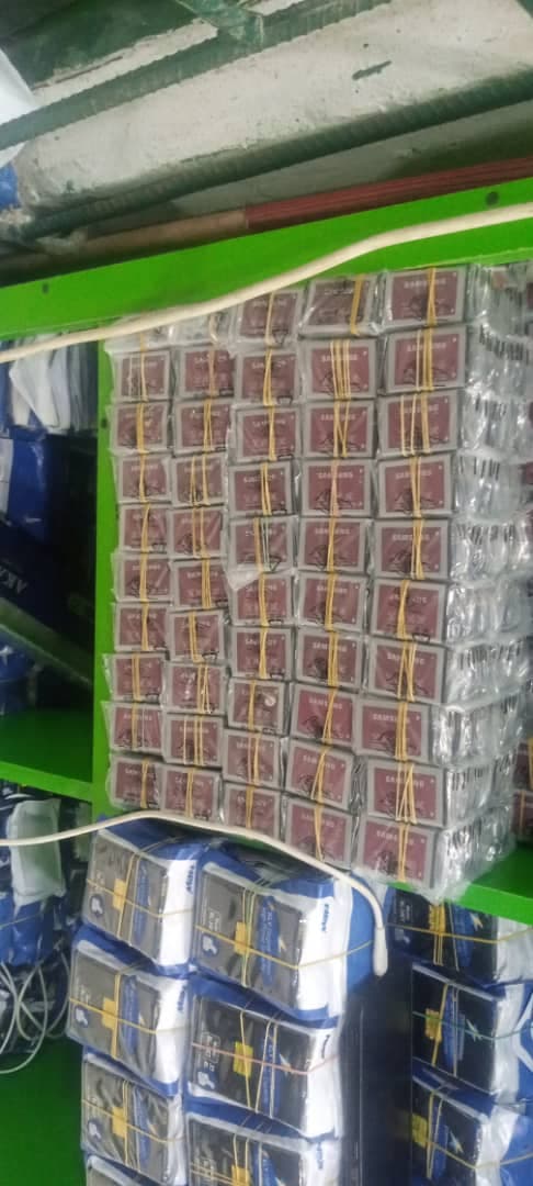 Emic batteries 