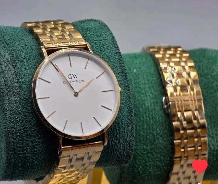 Mo Gold jewelry store 