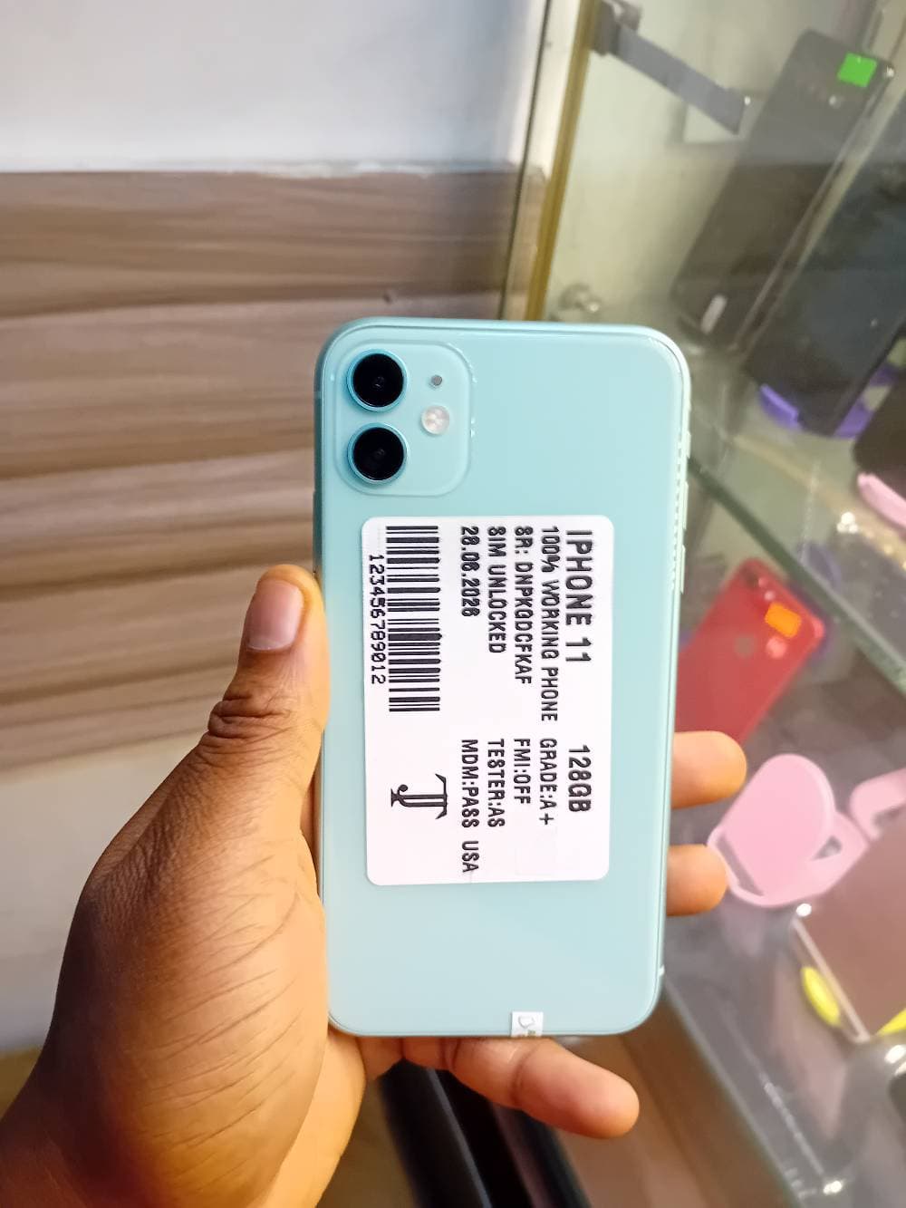 11 64gb uk