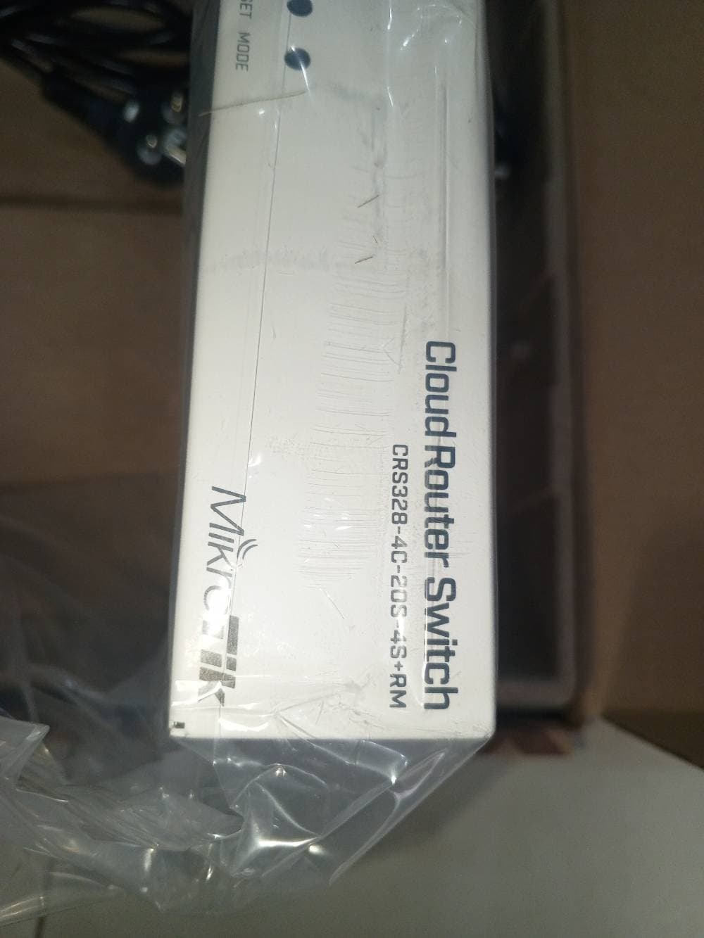 CRS328-20-4S-+RM 
