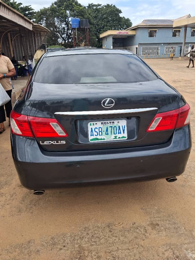 Lexus