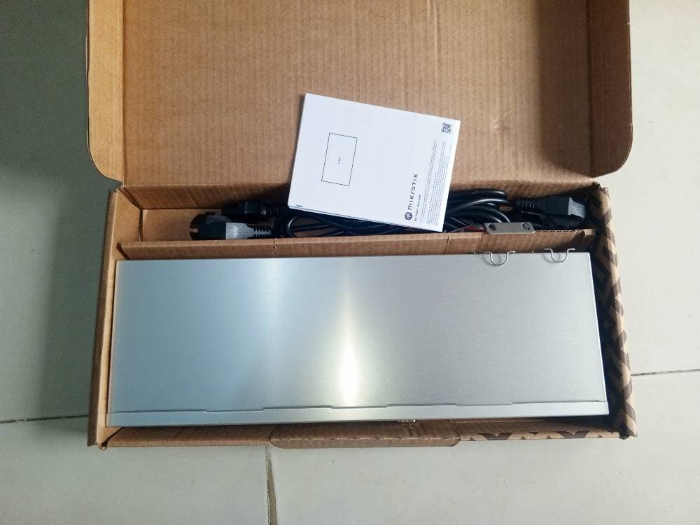 Mikrotik RB1100Hx4