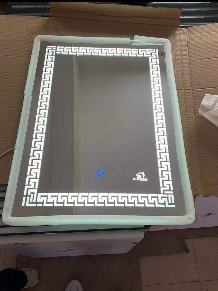LED mirror 