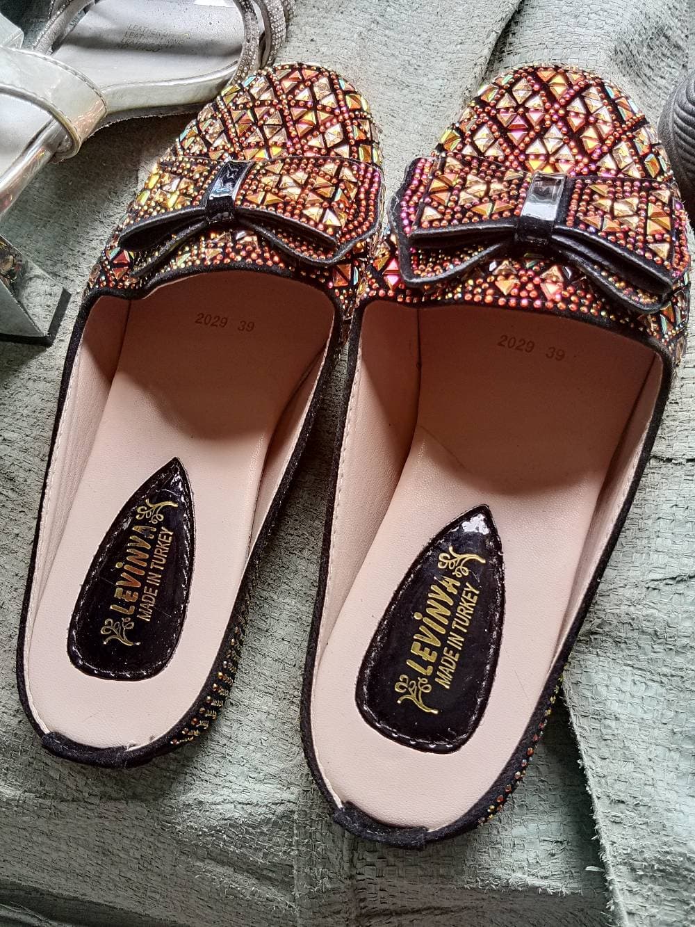 Levinya ladies 