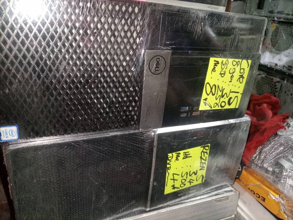 Dell core i5 generation 8 SSD 256 memory is 8g