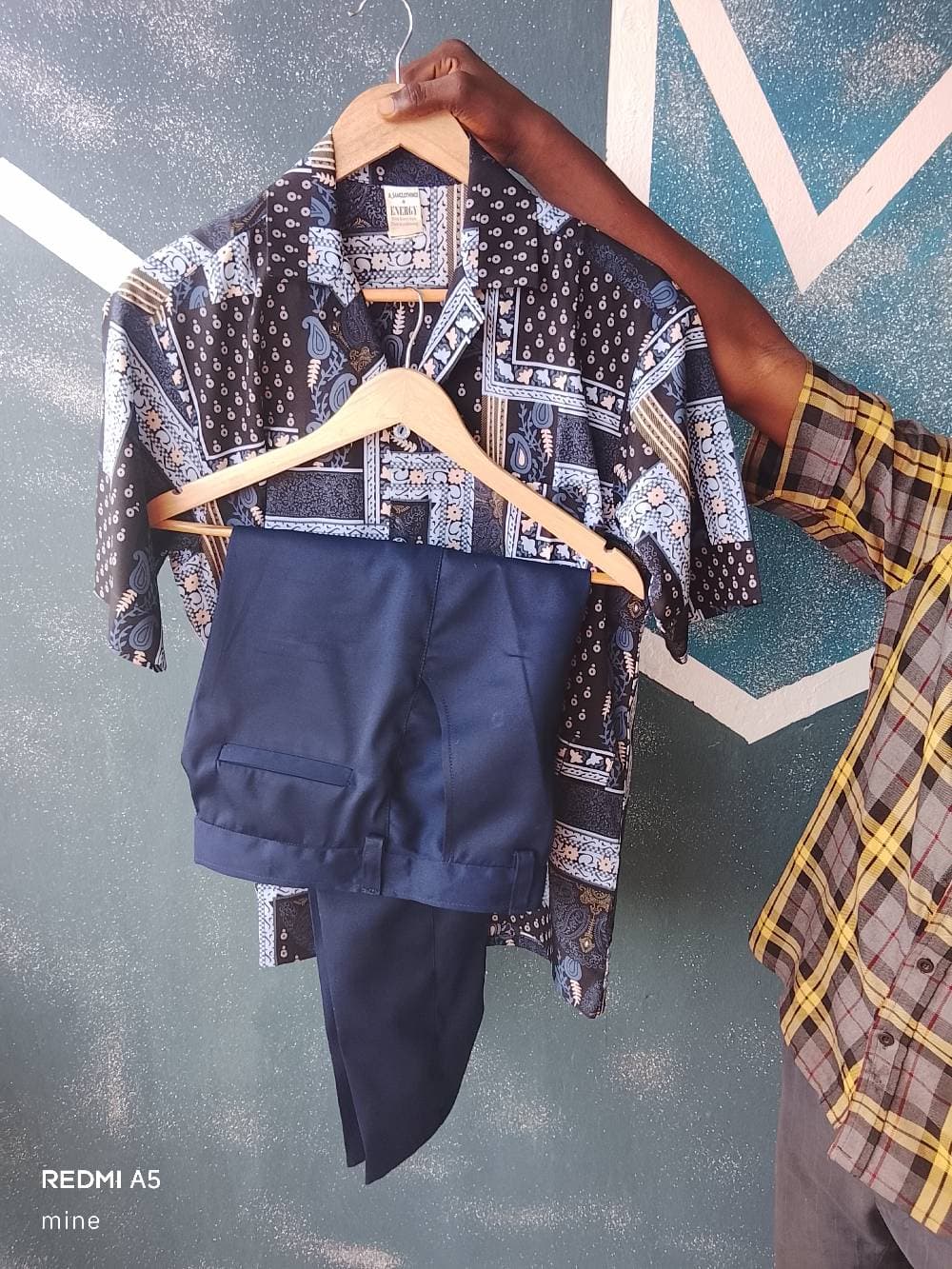 VINTAGE OUTFIT COMBO WEAR (TOP AND PANT)
